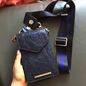 Quay Australia phone case bag
